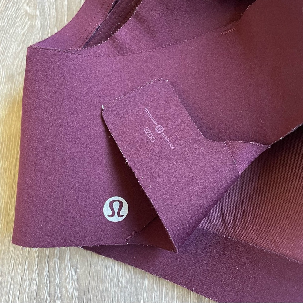 Lululemon Enlite Bra in Marvel Women’s Size 32DD - Picture 3 of 4